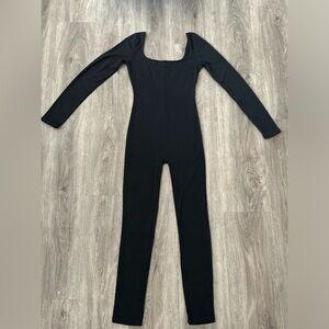 FASHION NOVA jumpsuit size (s)